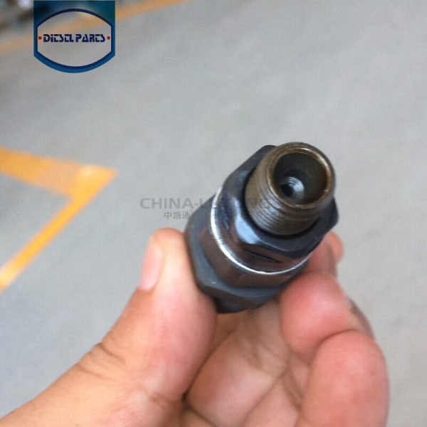 4Pcs Diesel Fuel Injector 105148-1201 9430610411 for NISSAN NAVARA D21 TD27 2.7D - Image 5