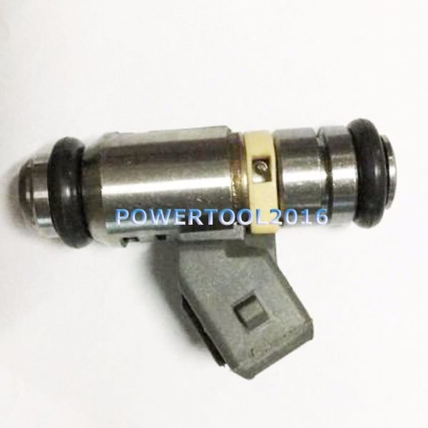 Set Of 4 pcs IWP049 Fuel Injector For CITROEN XSARA 1.8 i 66KW Xantia Berlingo