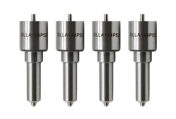 DLLA144P527 0433171390 04178015 Fuel Injector Nozzle for Deutz 1011/1011F 4Pcs