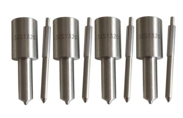 0433272997 DLLA132S1320 Fuel Injector Nozzle for CASE IH JX65 JX70 JX85 JX90 x4