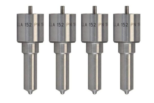 105017-1840 DLLA152PN184 Fuel Injector Nozzle for ISUZU Elf NPC NPR NPS 4HE1 x4