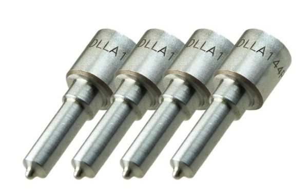 0433171252 DLLA144P353 04170699 4175789 Injector Nozzle for Deutz 1011 Engine x4
